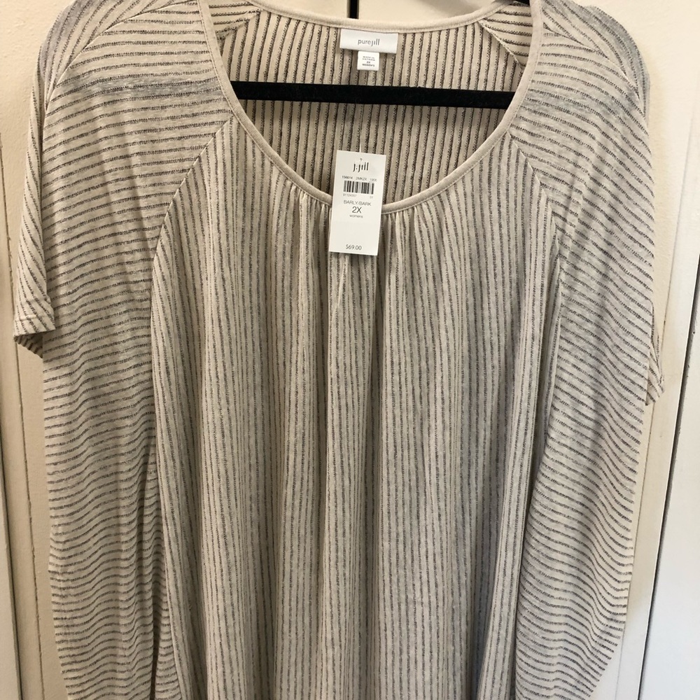 Jill plus size shirt